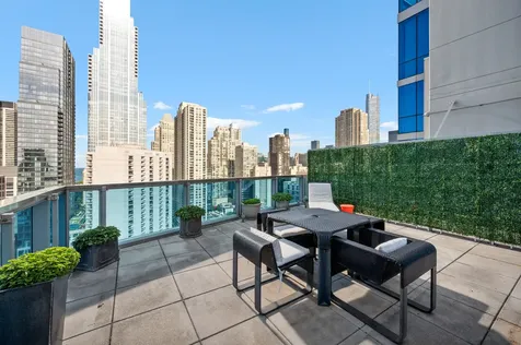 110 West Superior Street Chicago IL 60654