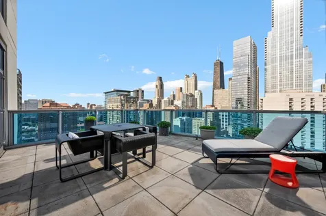 110 West Superior Street Chicago IL 60654