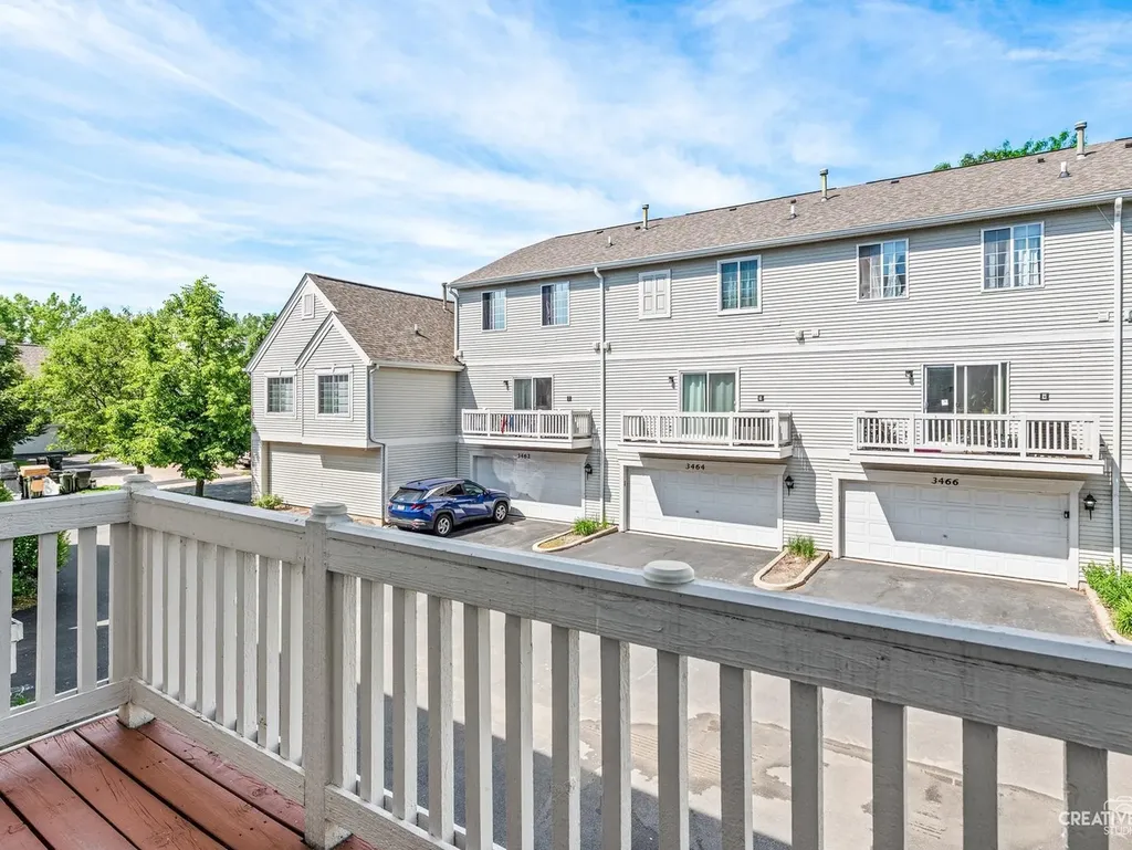 3472 Ravinia Circle Aurora IL 60504