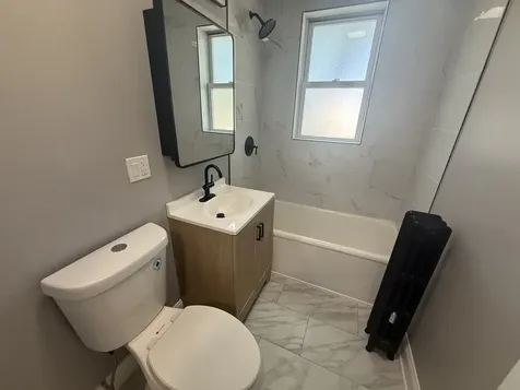 4956 North Harding Avenue Chicago IL 60625