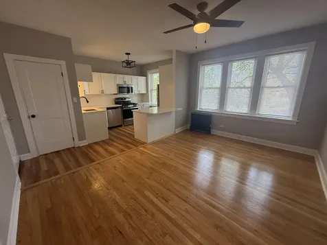 4956 North Harding Avenue Chicago IL 60625
