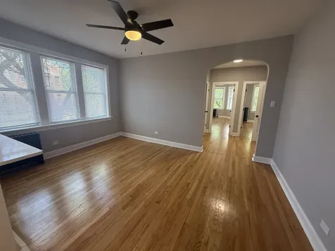 4956 North Harding Avenue Chicago IL 60625