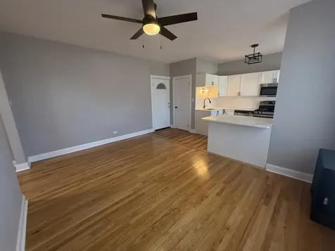 4956 North Harding Avenue Chicago IL 60625