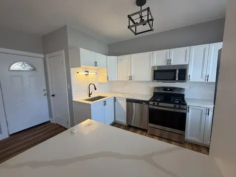 4956 North Harding Avenue Chicago IL 60625