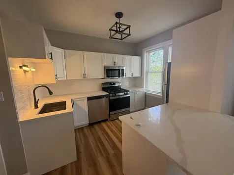 4956 North Harding Avenue Chicago IL 60625