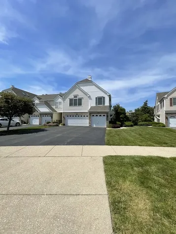 268 Gazebo Lane Lombard IL 60148