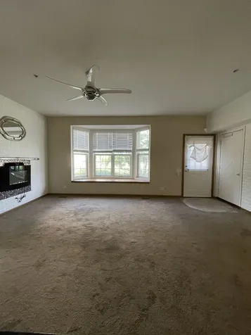 268 Gazebo Lane Lombard IL 60148