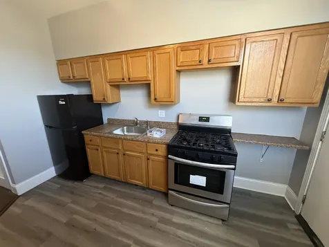 368 East 59th Street Chicago IL 60637