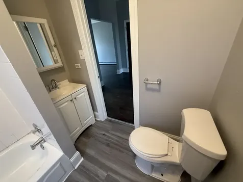 368 East 59th Street Chicago IL 60637