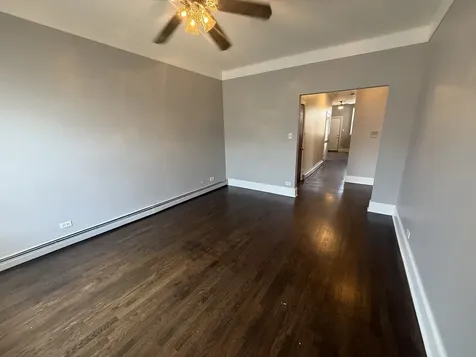 368 East 59th Street Chicago IL 60637