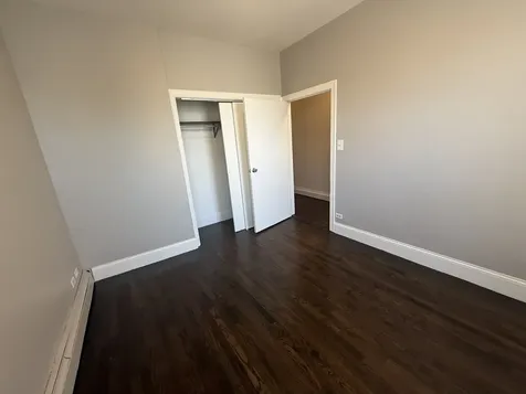 368 East 59th Street Chicago IL 60637