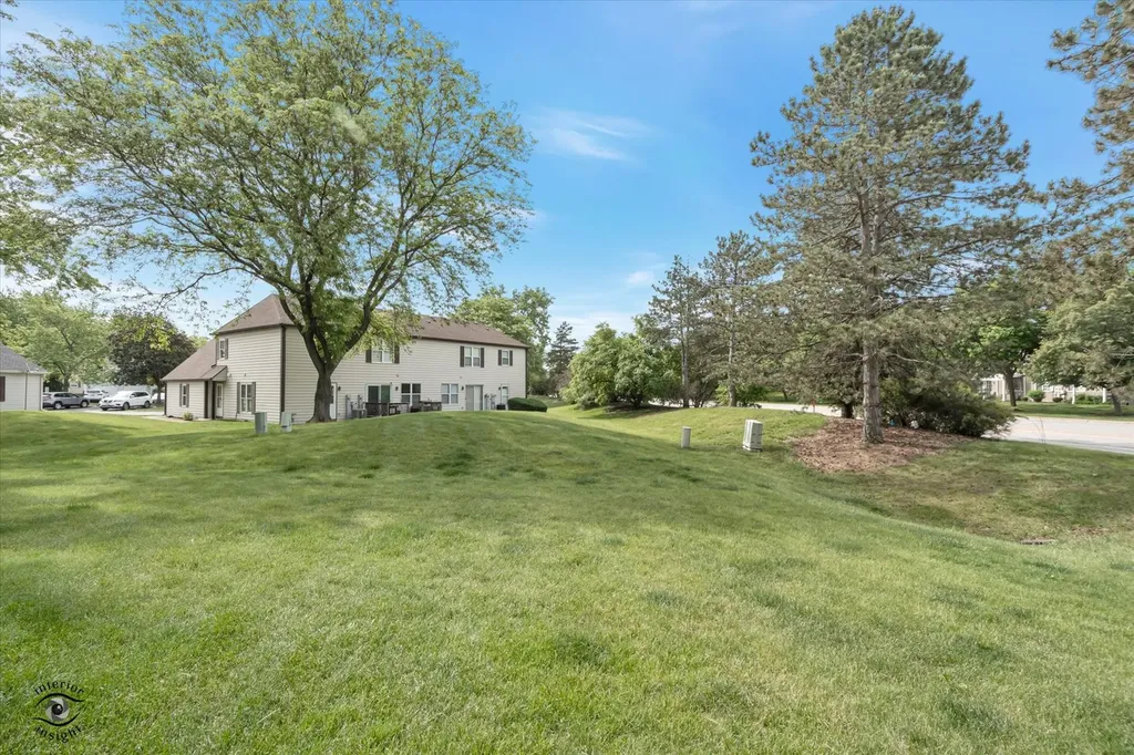2615 Oakshire Court Aurora IL 60502