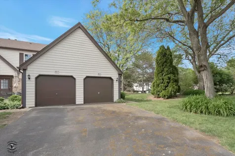 2615 Oakshire Court Aurora IL 60502