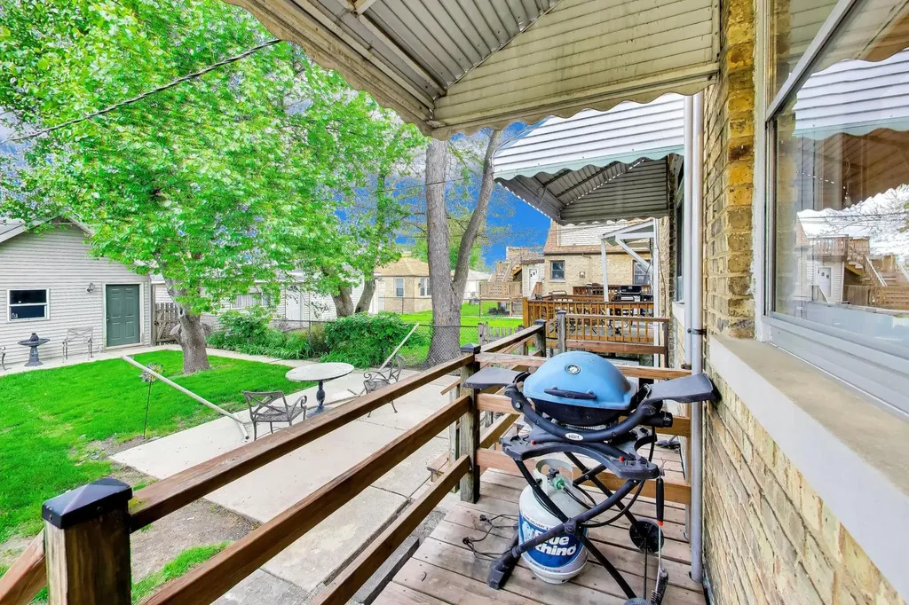 6436 North Oketo Avenue Chicago IL 60631