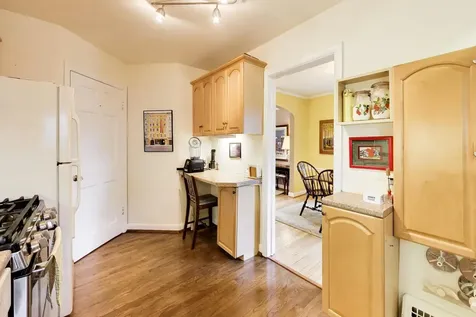 6436 North Oketo Avenue Chicago IL 60631