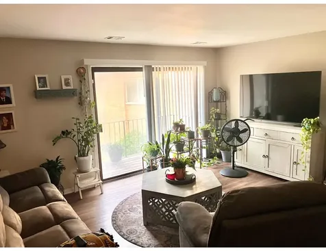 4833 West 109th Street Oak Lawn IL 60453
