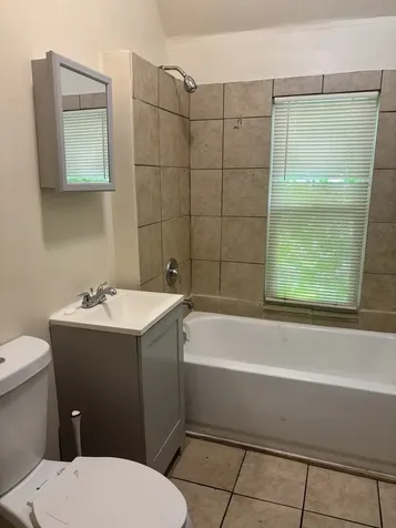 11317 South Edbrooke Avenue Chicago IL 60628