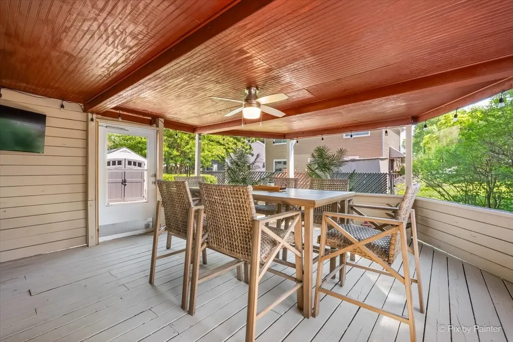575 Rodenburg Road Roselle IL 60172