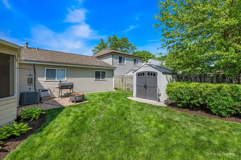 575 Rodenburg Road Roselle IL 60172