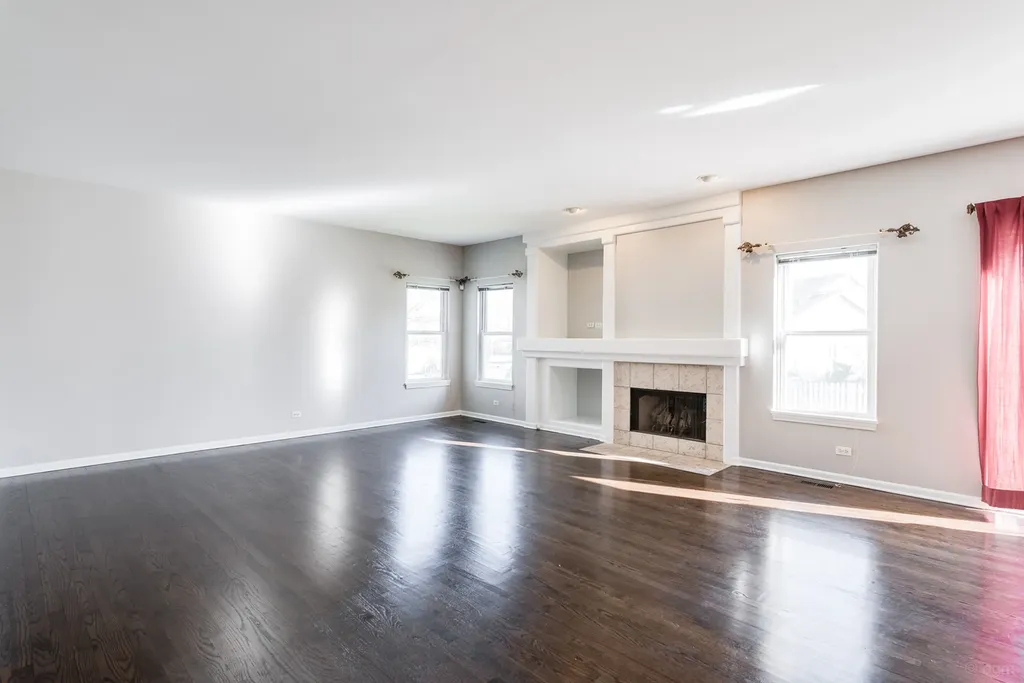 954 Campbell Drive Naperville IL 60563