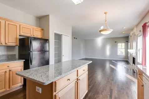 954 Campbell Drive Naperville IL 60563