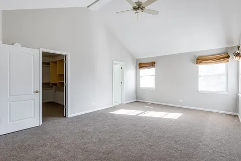 954 Campbell Drive Naperville IL 60563