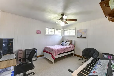 17927 Wildwood Avenue Lansing IL 60438