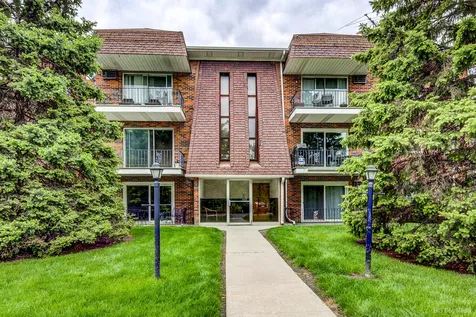 5701 129TH Street Crestwood IL 60418