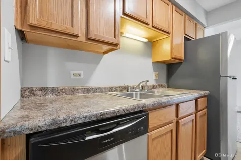 5701 129TH Street Crestwood IL 60418