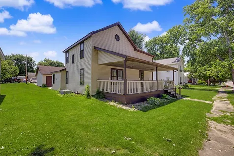 1206 East Main Street Clinton IL 61727