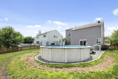 6301 Southridge Drive Plainfield IL 60586