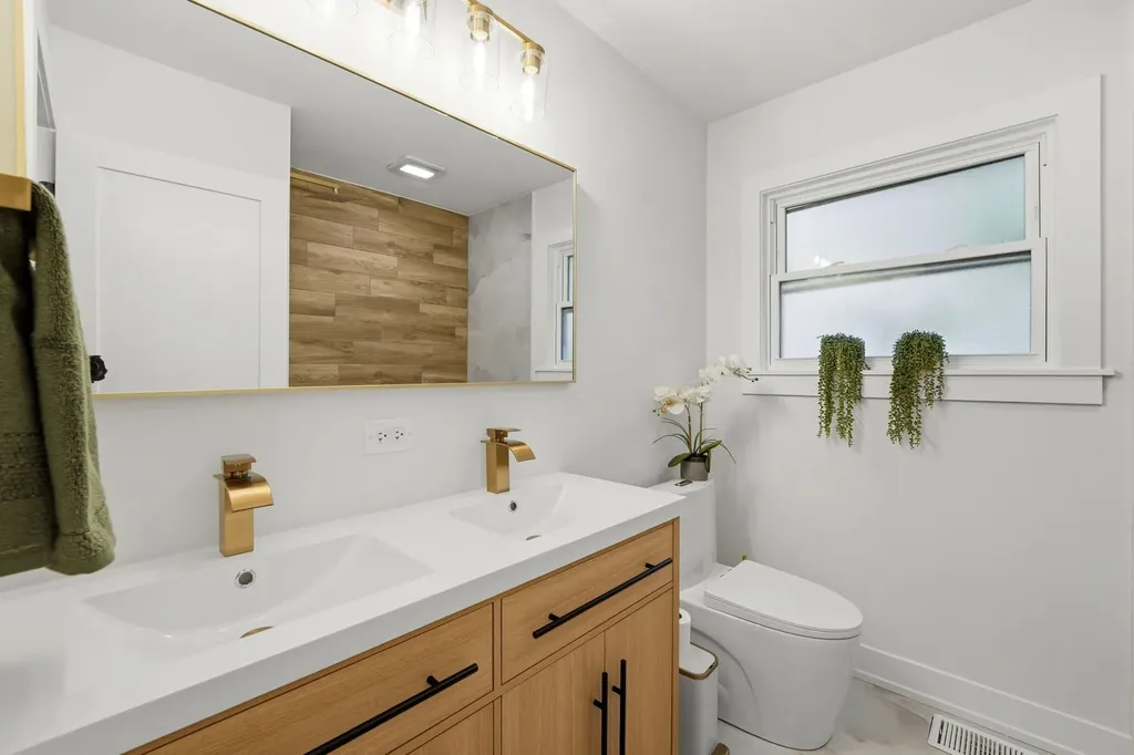 1009 South Washington Avenue Park Ridge IL 60068