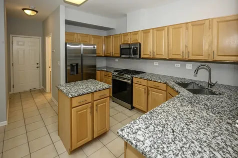 574 East Thornhill Lane Palatine IL 60074