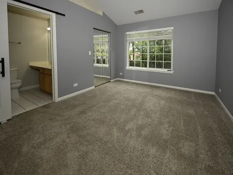 574 East Thornhill Lane Palatine IL 60074
