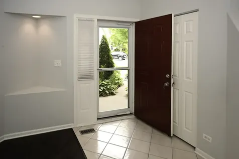 574 East Thornhill Lane Palatine IL 60074