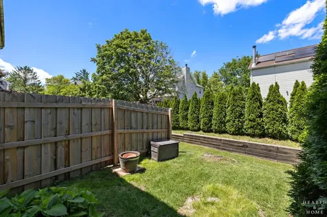 2307 Aspen Drive Woodstock IL 60098