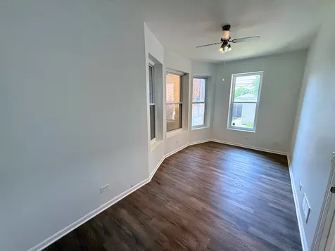 3536 South Prairie Avenue Chicago IL 60653