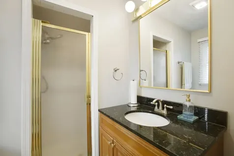 1110 East Dogwood Lane Mount Prospect IL 60056