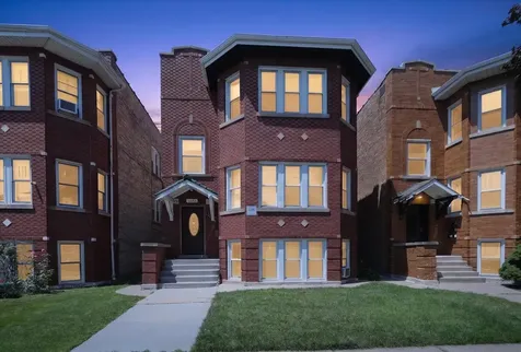 1822 Gunderson Avenue Berwyn IL 60402