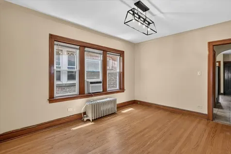 1822 Gunderson Avenue Berwyn IL 60402