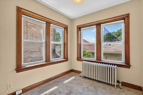 1822 Gunderson Avenue Berwyn IL 60402