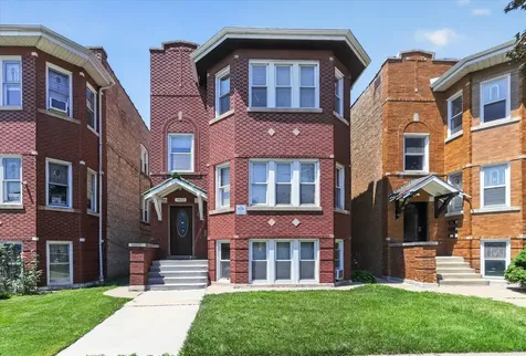 1822 Gunderson Avenue Berwyn IL 60402