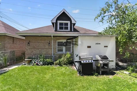 1822 Gunderson Avenue Berwyn IL 60402