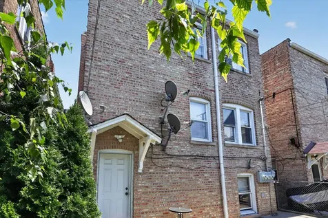 1822 Gunderson Avenue Berwyn IL 60402