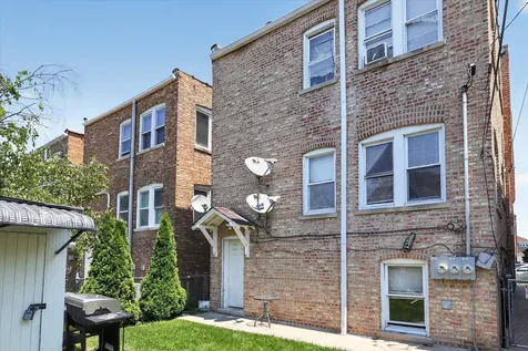 1822 Gunderson Avenue Berwyn IL 60402