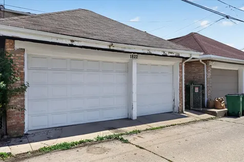 1822 Gunderson Avenue Berwyn IL 60402