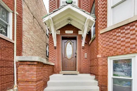 1822 Gunderson Avenue Berwyn IL 60402