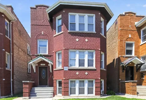 1822 Gunderson Avenue Berwyn IL 60402