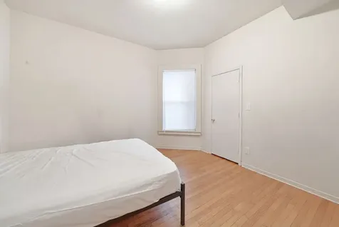 6127 South Champlain Avenue S Chicago IL 60637