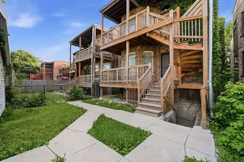 6127 South Champlain Avenue S Chicago IL 60637